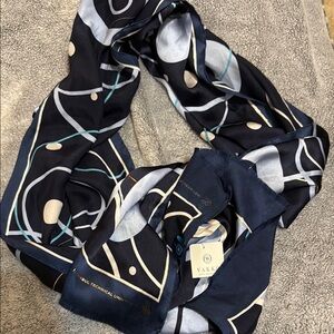 Vakko Navy and Silver Geometric Scarf
